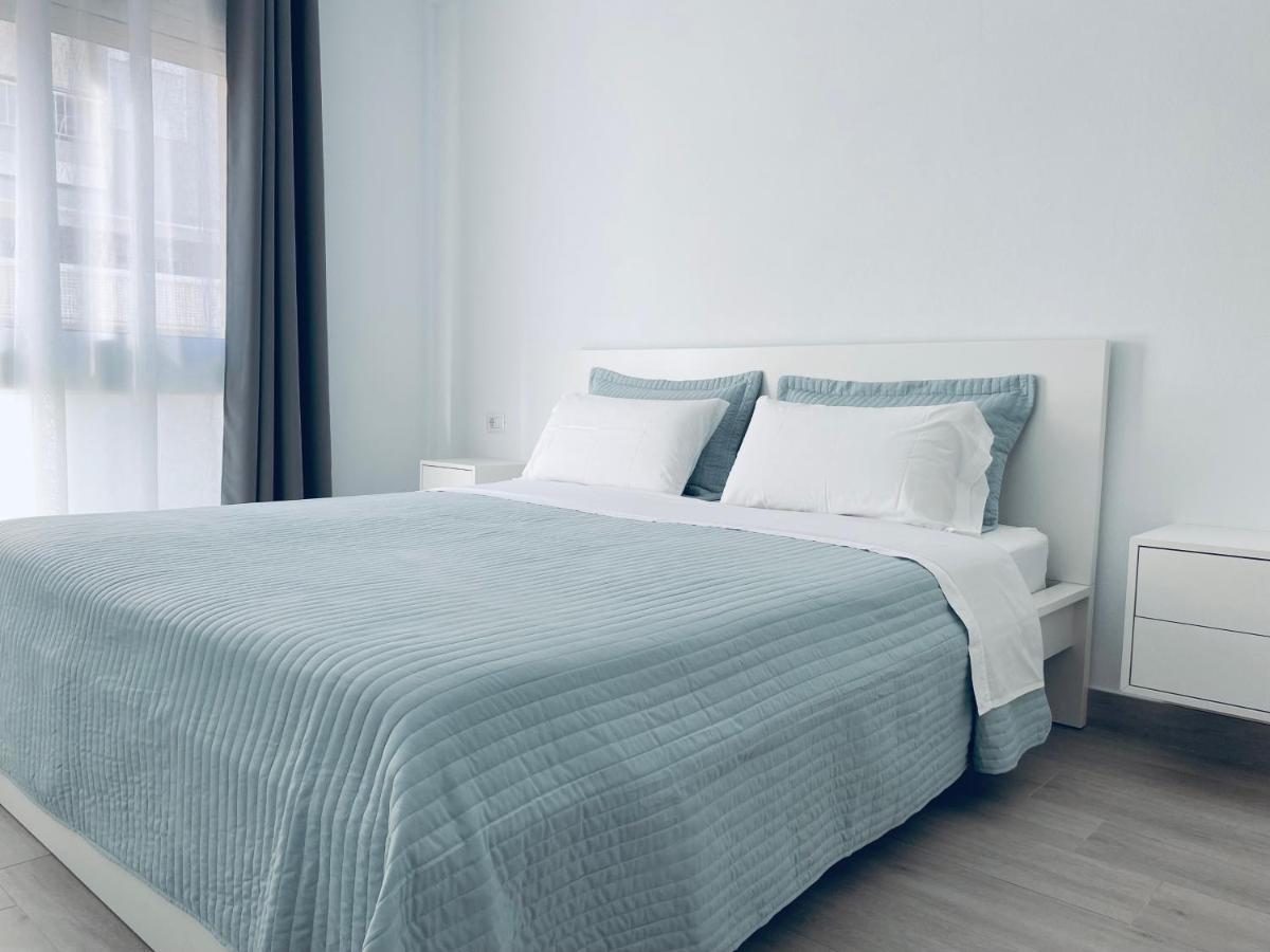 Casa Antonio - Apartamento Luna ปลายา เด ซานฮวน ภายนอก รูปภาพ